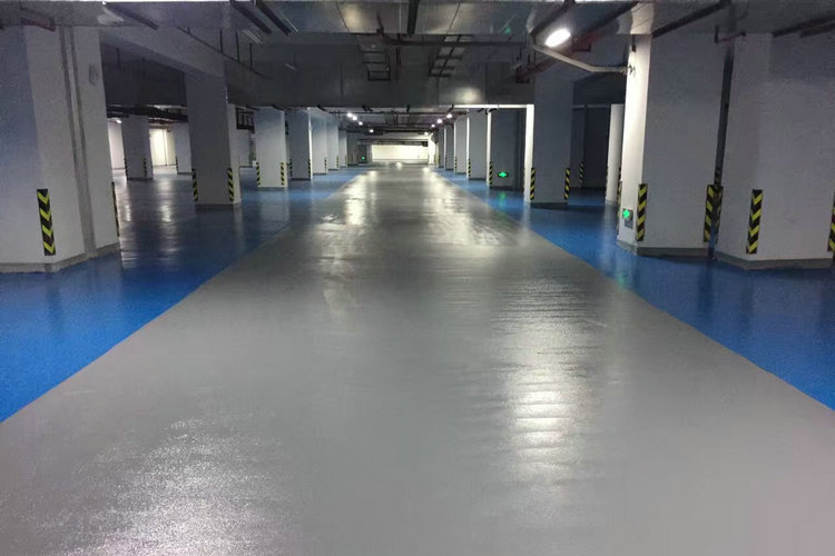 地坪漆報價|滄晟環(huán)氧地坪漆廠家:瓷磚地面能否鋪設(shè)環(huán)氧樹脂地坪漆