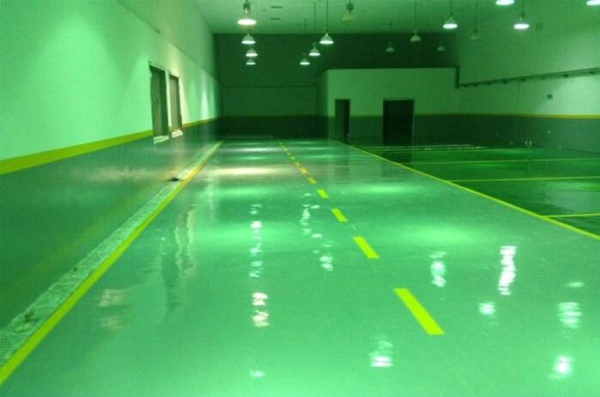 雨季環(huán)氧地坪漆施工應(yīng)考慮到哪些地方？
